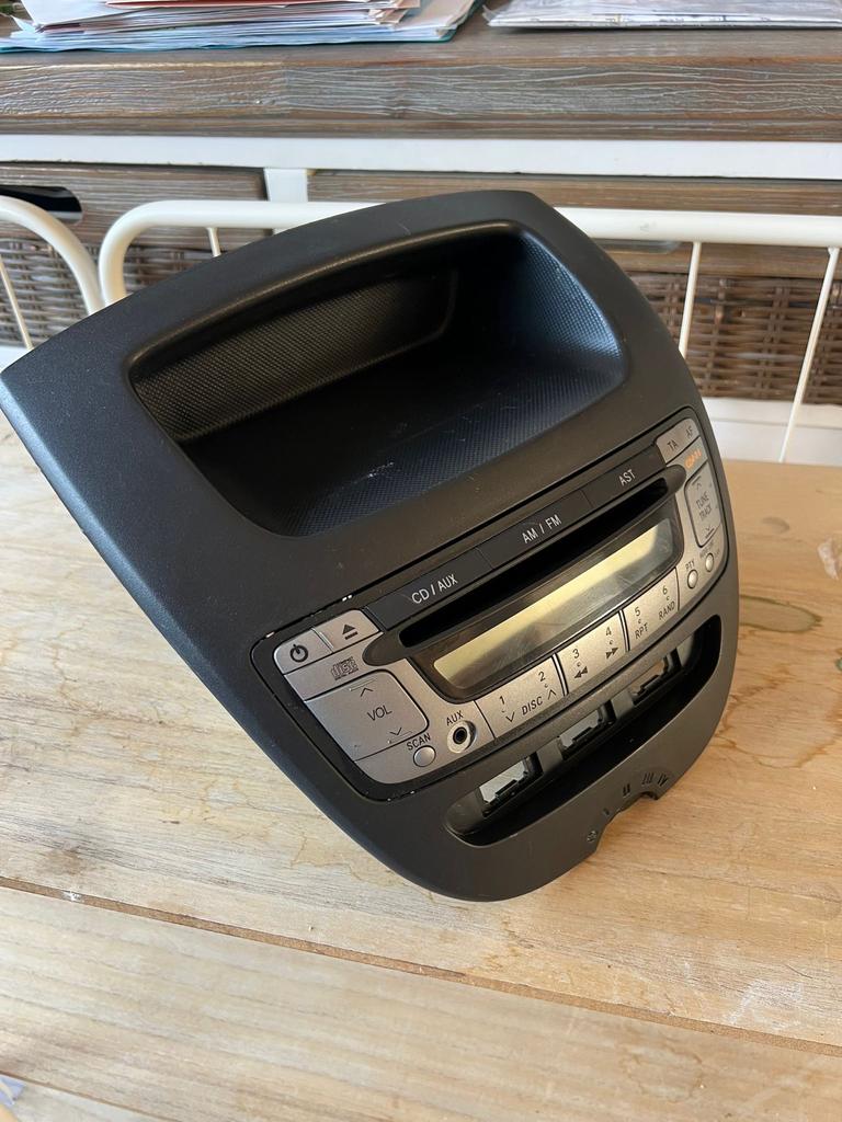 Radio voor Citroën C1, Toyota Aygo, Peugeot 107, Auto-onderdelen, Ophalen of Verzenden, Gebruikt, Citroën