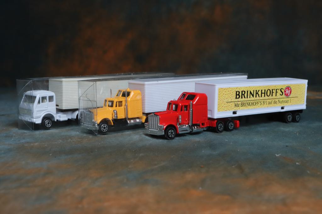 Setje van 3 model vrachtauto 1:87.  amerikaans, Ophalen of Verzenden, Nieuw, Bus of Vrachtwagen, Overige merken