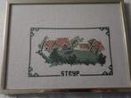 Schilderij - geborduurd.Oud Strijp(Eindhoven)afm: 24 x 18 cm, Minder dan 50 cm, Ophalen of Verzenden, Zo goed als nieuw, Schilderij