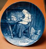 Wandbord Porceleyne Fles vrouw voedt kind 1964 porselein, Ophalen of Verzenden