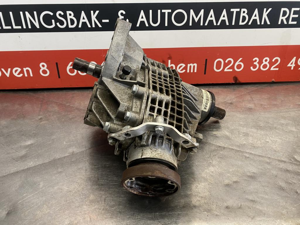 Volkswagen Transporter Tussenbak 4X4 09N409053B!, Auto-onderdelen, Transmissie en Toebehoren, Niet ingevuld, Gebruikt, Overige automerken