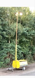 Lichtmast met diesel aggregaat, Ophalen, Gebruikt, Met statief, Lamp met armatuur