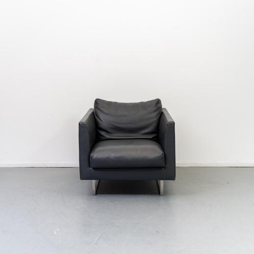 1x Montis Axel Fauteuil 1-zits/59cm Zwart Leder - Sledepoot, Huis en Inrichting, Fauteuils, Zo goed als nieuw, Leer, Metaal, 50 tot 75 cm