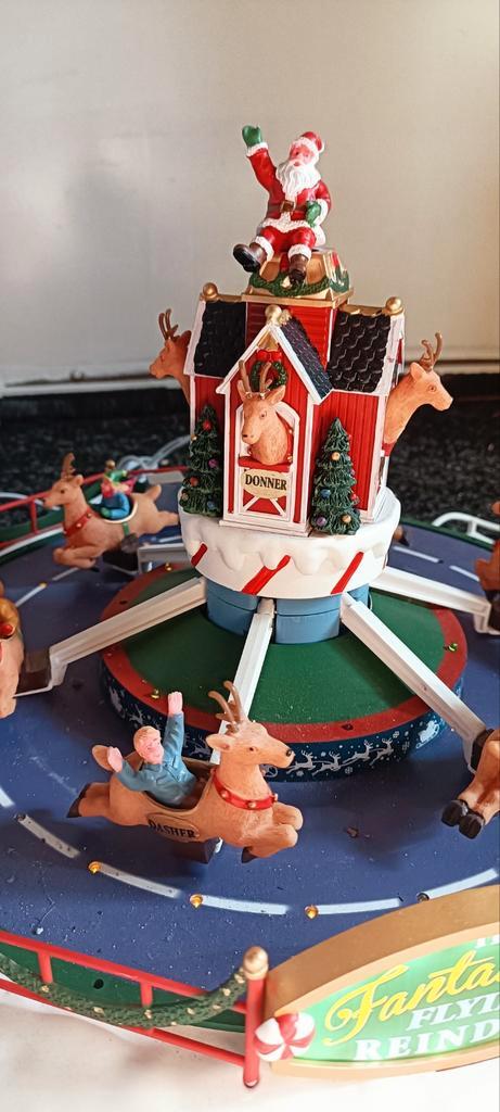 Lemax Reindeer on Holiday kerst kerstdorp zie tekst, Diversen, Kerst, Gebruikt, Ophalen