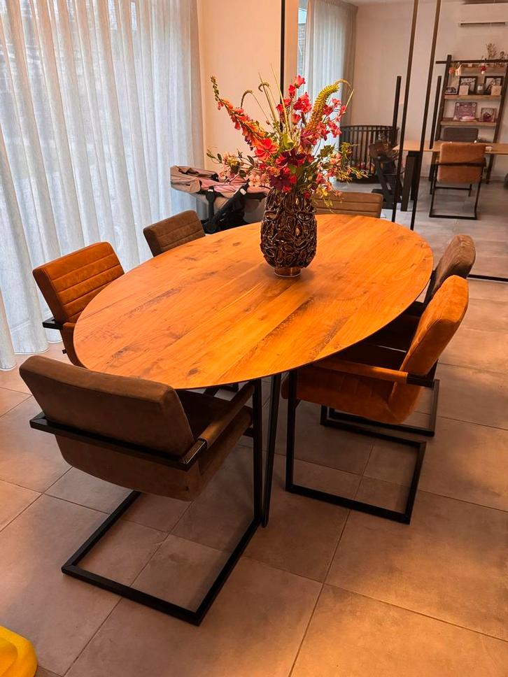Ferris Eettafel - Goossens Collectie, Huis en Inrichting, Tafels | Eettafels, Zo goed als nieuw, 100 tot 150 cm, 200 cm of meer
