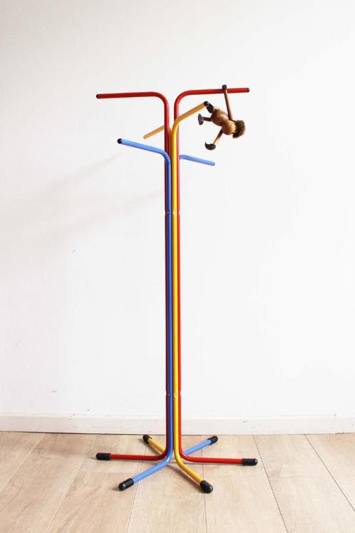 Vintage kapstok - Plagg- Tord Björklund - Ikea. Retro design, Huis en Inrichting, Woonaccessoires | Kapstokken, Gebruikt, Staande kapstok