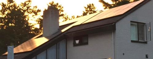34 zonnepanelen compleet systeem, Doe-het-zelf en Verbouw, Zonnepanelen en Toebehoren, Gebruikt, Compleet systeem, Ophalen