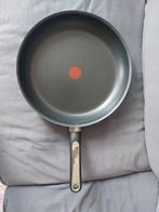 Tefal grote koekenpan, Huis en Inrichting, Keuken | Potten en Pannen, Ophalen, Zo goed als nieuw, Koekenpan of Braadpan