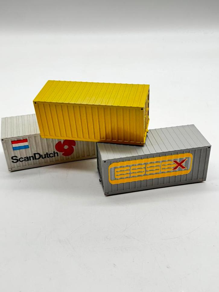 TEKNO kavel 3 maal 20 ft zee container LADING VERBOUW, Hobby en Vrije tijd, Modelauto's | 1:50, Zo goed als nieuw, Bus of Vrachtwagen
