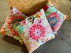 Kussens Lief, Huis en Inrichting, Woonaccessoires | Kussens, Ophalen of Verzenden, Zo goed als nieuw, Vierkant