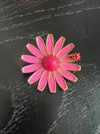 Vintage Weiss broche roze met lieveheersbeestje 5 cm, Overige materialen, 4 tot 7 cm, Gebruikt, Verzenden