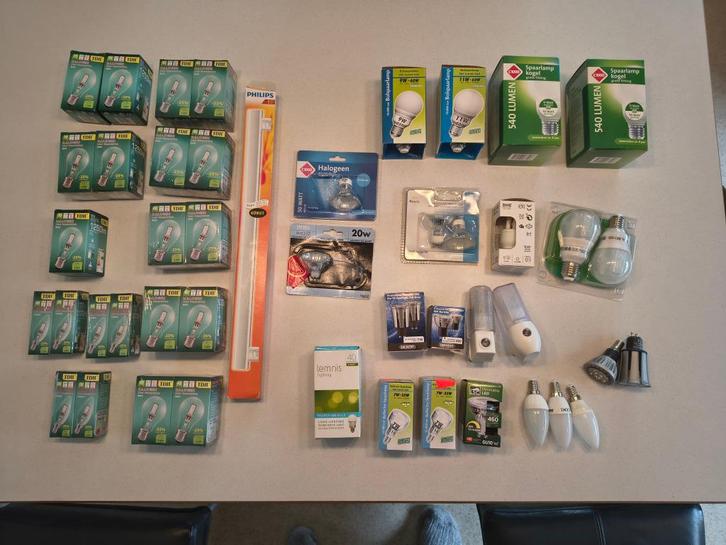 Assortiment Halogeenlampen, Ledlampen en Spaarlampen, Huis en Inrichting, Lampen | Losse lampen, Nieuw, Halogeen (gloei)lamp, E27 (groot)