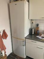 Koelkast met 3 vrieslades - Gebruikt, werkt goed, Witgoed en Apparatuur, Gebruikt, 200 liter of meer, Met aparte vriezer, 45 tot 60 cm