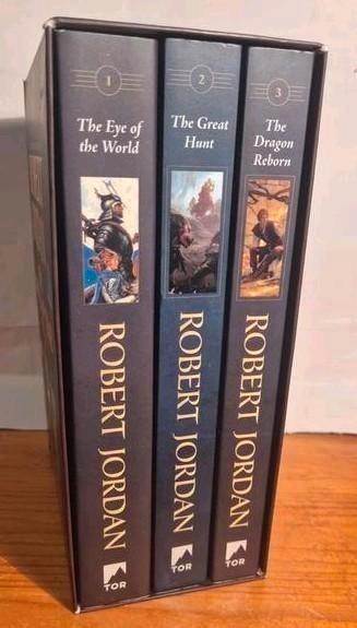 Robert Jordan box 1,2 en 3 Luxe Edition New beschikbaar voor biedingen