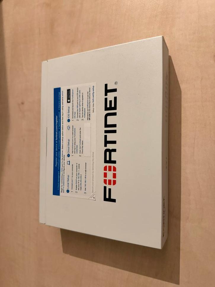 Fortigate 60F - Next-Generation Firewall, Computers en Software, Routers en Modems, Zo goed als nieuw, Router, Ophalen of Verzenden