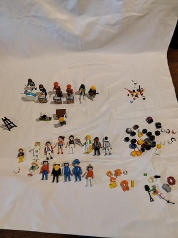 Playmobil muzikanten + veel extra poppetjes beschikbaar voor biedingen