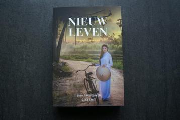 NIEUW LEVEN.. Binh Tay Nguyen - Cees Smit(Biografische roman beschikbaar voor biedingen
