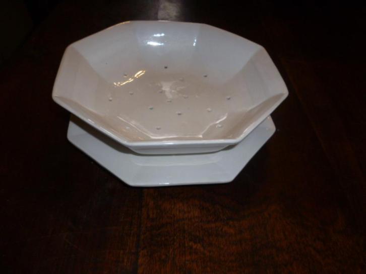 Hoekige fruittest Ø 20 cm geen Heritage maar matcht   goed, Huis en Inrichting, Keuken | Servies, Nieuw, Overige typen, Overige stijlen