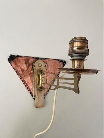 Mooie vintage, art deco, Amsterdamse school wandlamp