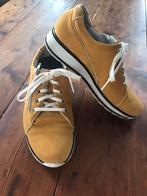 Durea sneaker maat 5,5. (38,5), Kleding | Dames, Schoenen, Ophalen of Verzenden, Zo goed als nieuw, Geel, Sneakers of Gympen