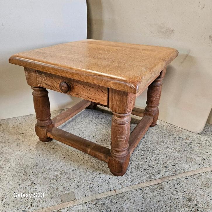 Massief eikenhouten bijzettafel met lade, Huis en Inrichting, Tafels | Bijzettafels, Gebruikt, Rechthoekig, 45 tot 60 cm, Minder dan 55 cm