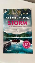 Lucinda Riley - Storm, Boeken, Nieuw, Lucinda Riley, Ophalen of Verzenden, Nederland
