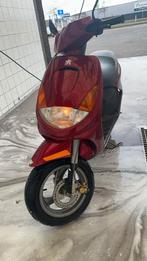 peugeot vivacity 70cc (TERUIL), Fietsen en Brommers, Ophalen, Zo goed als nieuw, Vivacity