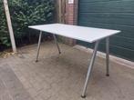 ikea thyge bureau, Huis en Inrichting, Ophalen, In hoogte verstelbaar, Gebruikt