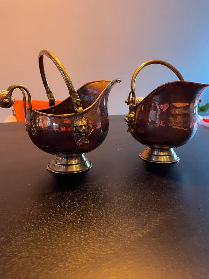 Antieke Bronzen kolenkit met Leeuwenkoppen, Antiek en Kunst, Antiek | Koper en Brons, Brons, Ophalen of Verzenden