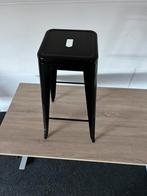 Tien hoge metalen krukken zwart, Ophalen, Zo goed als nieuw