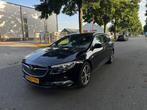 Opel Insignia Sports Tourer 1.5 Turbo Innovation leer apk, Auto's, Voorwielaandrijving, 730 kg, 4 cilinders, Zwart