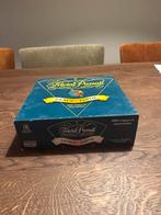 Trivial Pursuit Genus Editie - Bordspel, Hobby en Vrije tijd, Gezelschapsspellen | Bordspellen, Drie of vier spelers, Ophalen of Verzenden