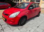 Hyundai i20 1.2 5-DRS 2011 Rood, Auto's, 450 kg, 4 cilinders, Handgeschakeld, 30 €/maand