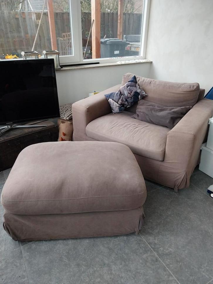 Game stoel / loveseat met poef, Huis en Inrichting, Banken | Sofa's en Chaises Longues, Gebruikt, Tweepersoons, Minder dan 150 cm