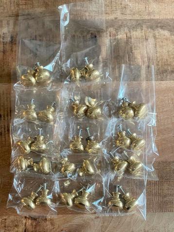 28 Vintage Messing Ladeknoppen beschikbaar voor biedingen