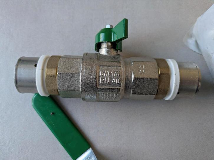 2x 32mm Kogelkraan perskopeling/persfitting, Doe-het-zelf en Verbouw, Verwarming en Radiatoren, Nieuw, Overige typen, Minder dan 200 watt