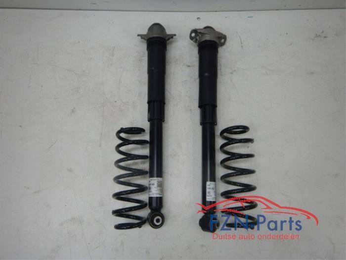 VW Golf 8 R Schokdemper Veren Set Achterzijde, Ophalen of Verzenden, Gebruikt