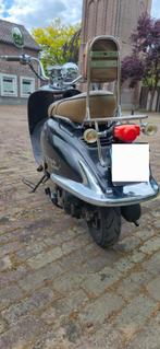 Btc grande retro (met papieren en sleutel), Gebruikt, Benzine, Ophalen, Overige merken