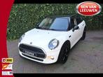 MINI Cooper 1.5 One Business Ed. F55 5-drs met Airco, Cruise, 12 maanden, Stof, Gebruikt, Wit