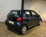 Toyota Aygo 1.0-12V + AIRCO ELEC. RAMEN CENTRAAL.DR, Voorwielaandrijving, Gebruikt, Zwart, 4 stoelen