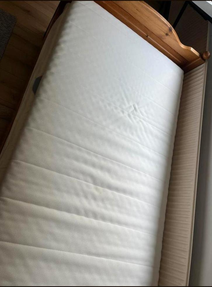 Zo goed als nieuwe matras - 90x200 - Eenpersoons, Huis en Inrichting, Slaapkamer | Matrassen en Bedbodems, Ophalen of Verzenden