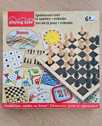 Spellenset met 12 spellen beschikbaar voor biedingen