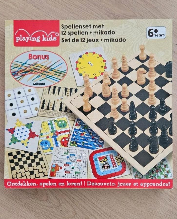 Spellenset met 12 spellen, Hobby en Vrije tijd, Gezelschapsspellen | Bordspellen, Zo goed als nieuw, Ophalen of Verzenden