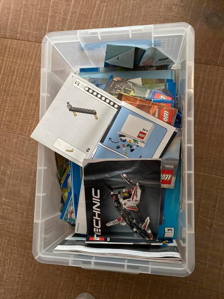 Lego Instructieboekjes - allerlei soorten zie beschijving, Kinderen en Baby's, Speelgoed | Duplo en Lego, Zo goed als nieuw, Lego