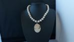 ZOETWATERPAREL ketting/oorhanger-set, Verzenden, Wit, Nieuw, Met edelsteen