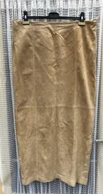 Suede rok, maat 44,, Kleding | Dames, Rokken, Beige, Maat 42/44 (L), Ophalen of Verzenden, Zo goed als nieuw