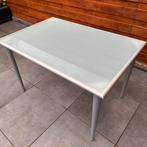IKEA tafel (model VIKA), Huis en Inrichting, Ophalen, 100 tot 150 cm, 50 tot 100 cm, Rechthoekig