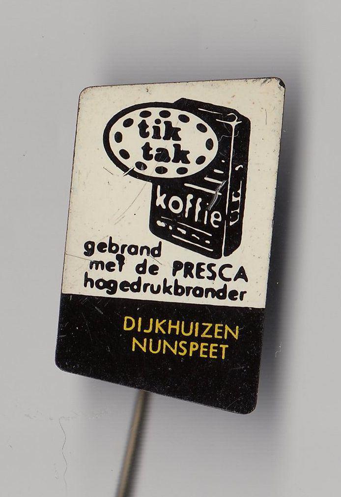 TikTak Koffie Dijkhuizen Nunspeet speldje, Verzamelen, Speldjes, Pins en Buttons, Gebruikt, Speldje of Pin, Overige onderwerpen