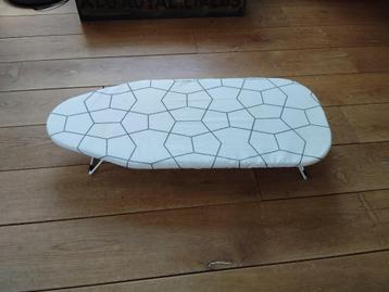 GRATIS Tafel strijkplank 73x32 cm, Ikea. beschikbaar voor biedingen
