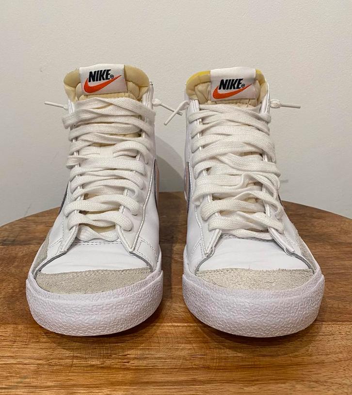 Sneaker, Kleding | Dames, Schoenen, Zo goed als nieuw, Sneakers of Gympen, Wit, Ophalen of Verzenden